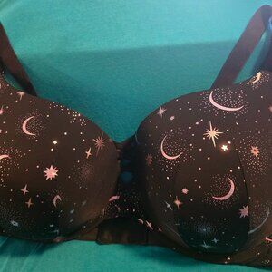 Torrid Underwire Bra size 42DDD